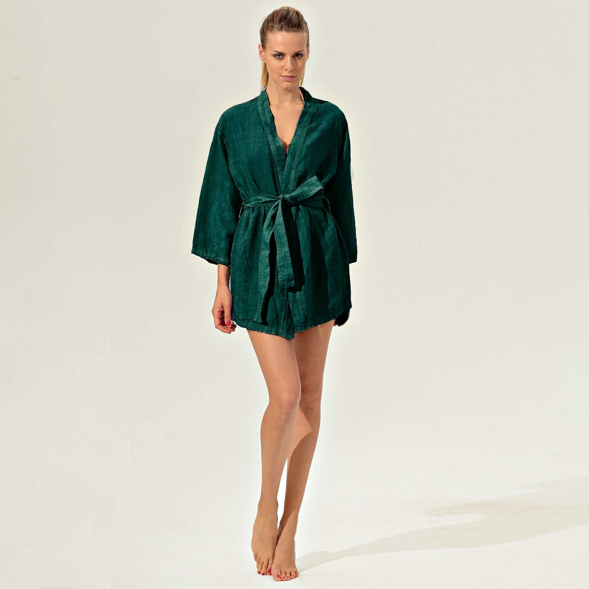 Short unisex linen kimono