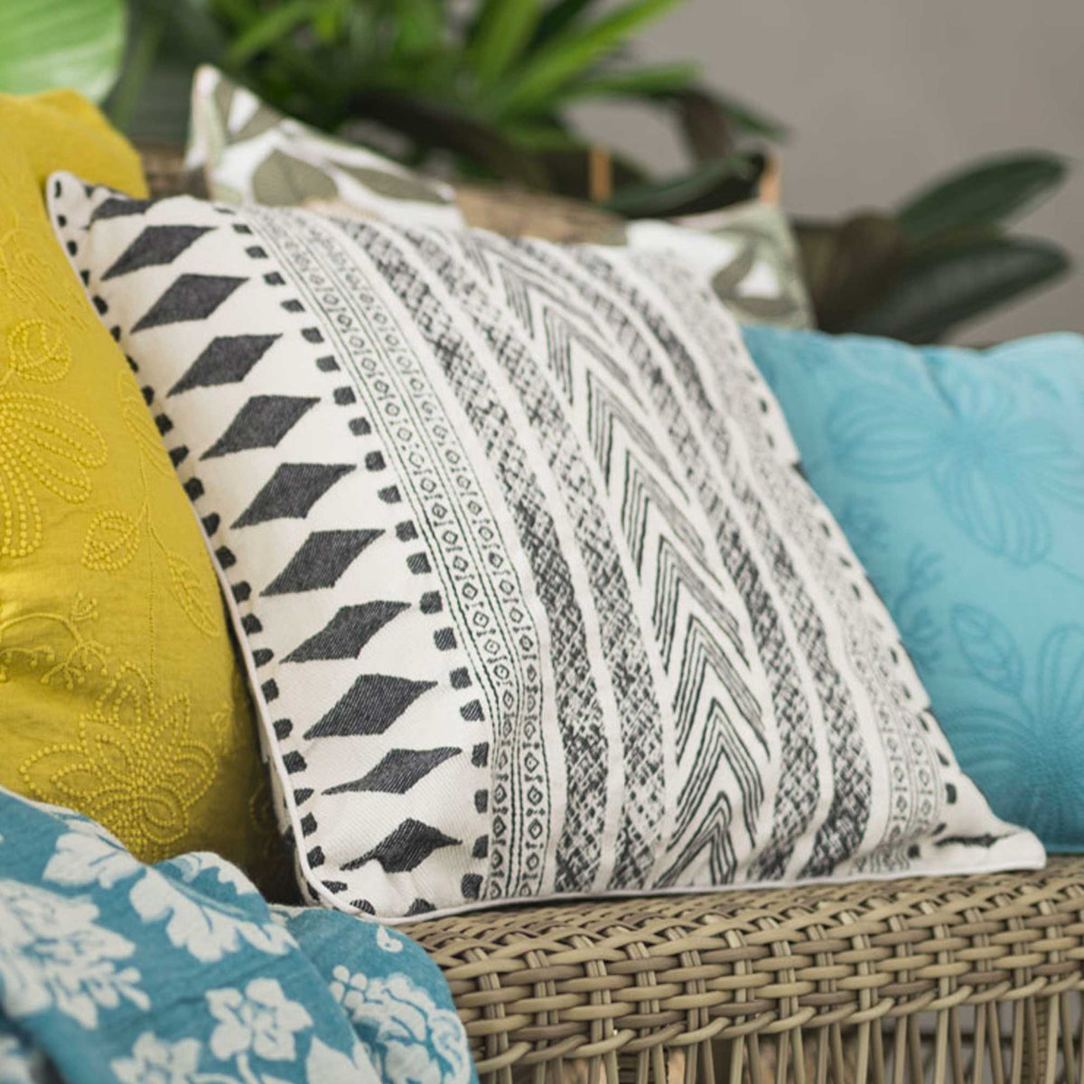 Ethnic design furnishing pillowcase * available while supplies last