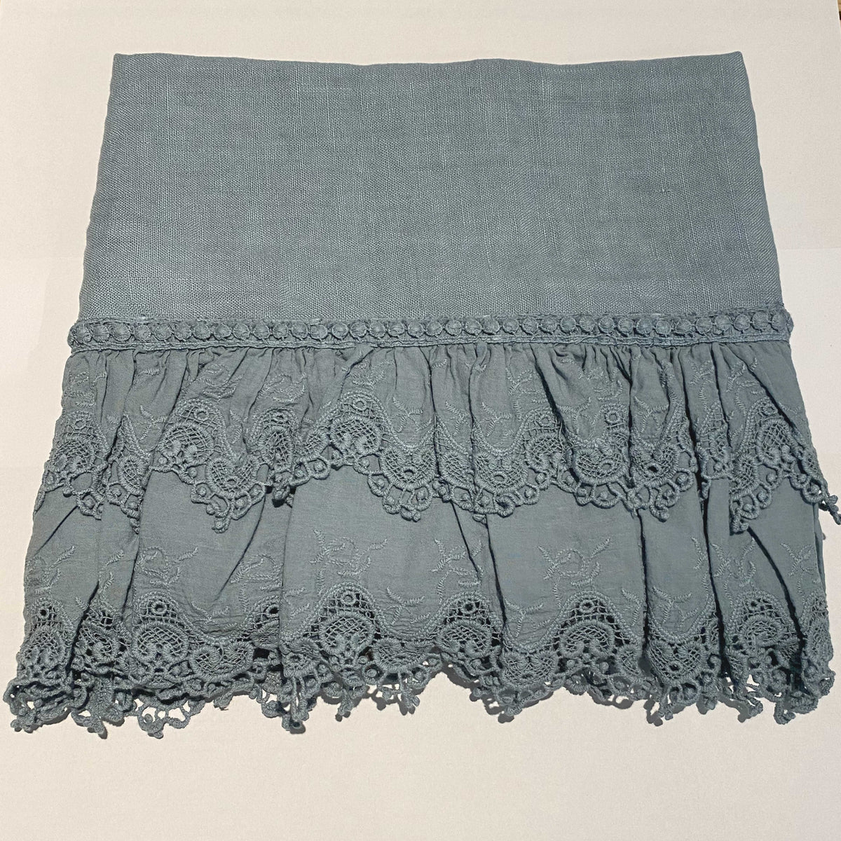 Sangallo linen guest + face towel set
