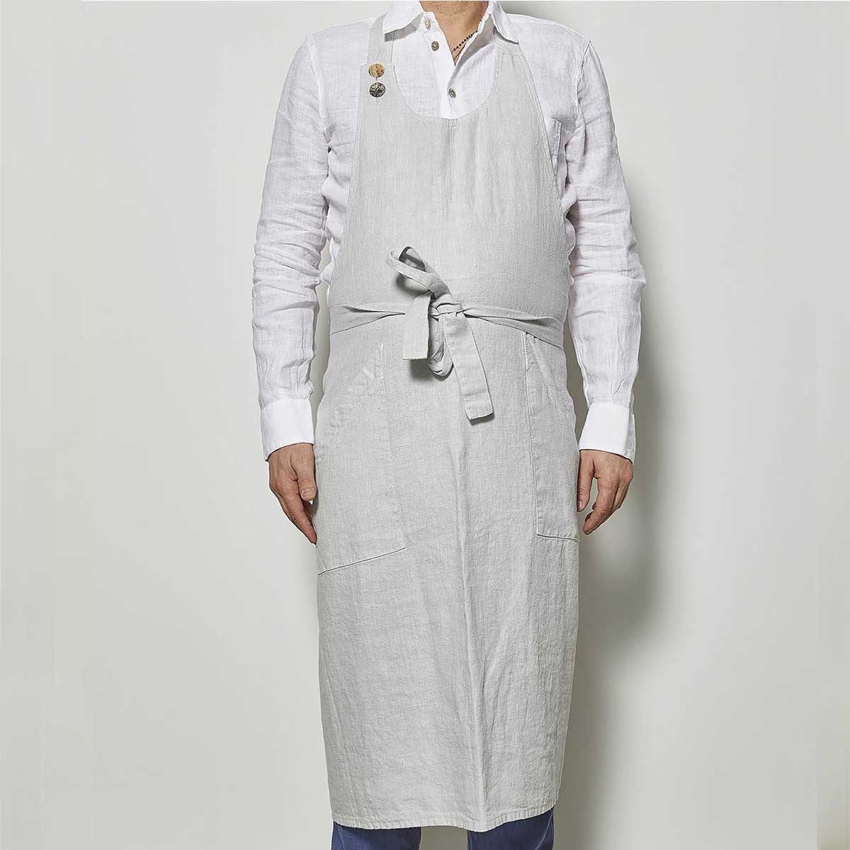 Apron with bib