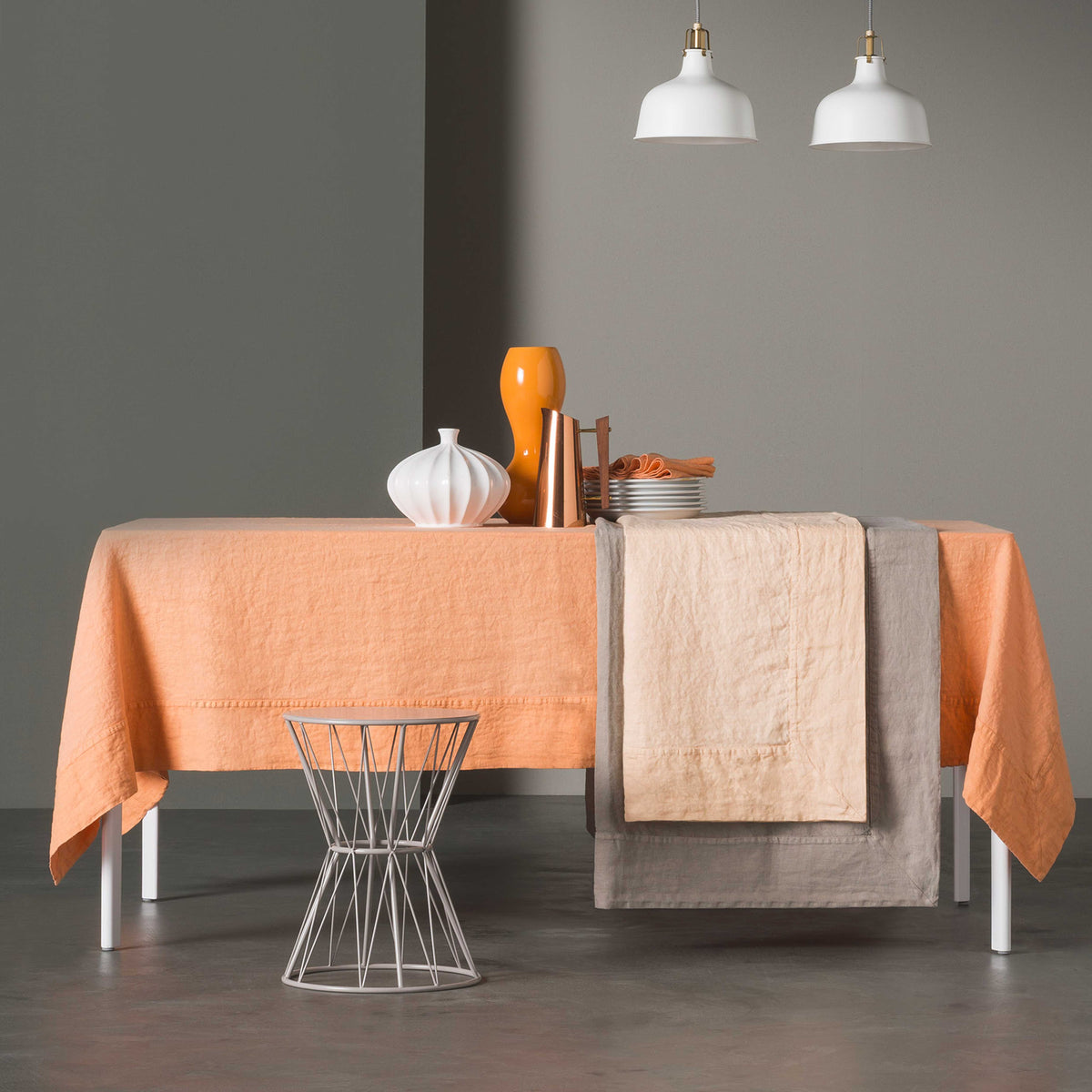 Tablecloth with frame