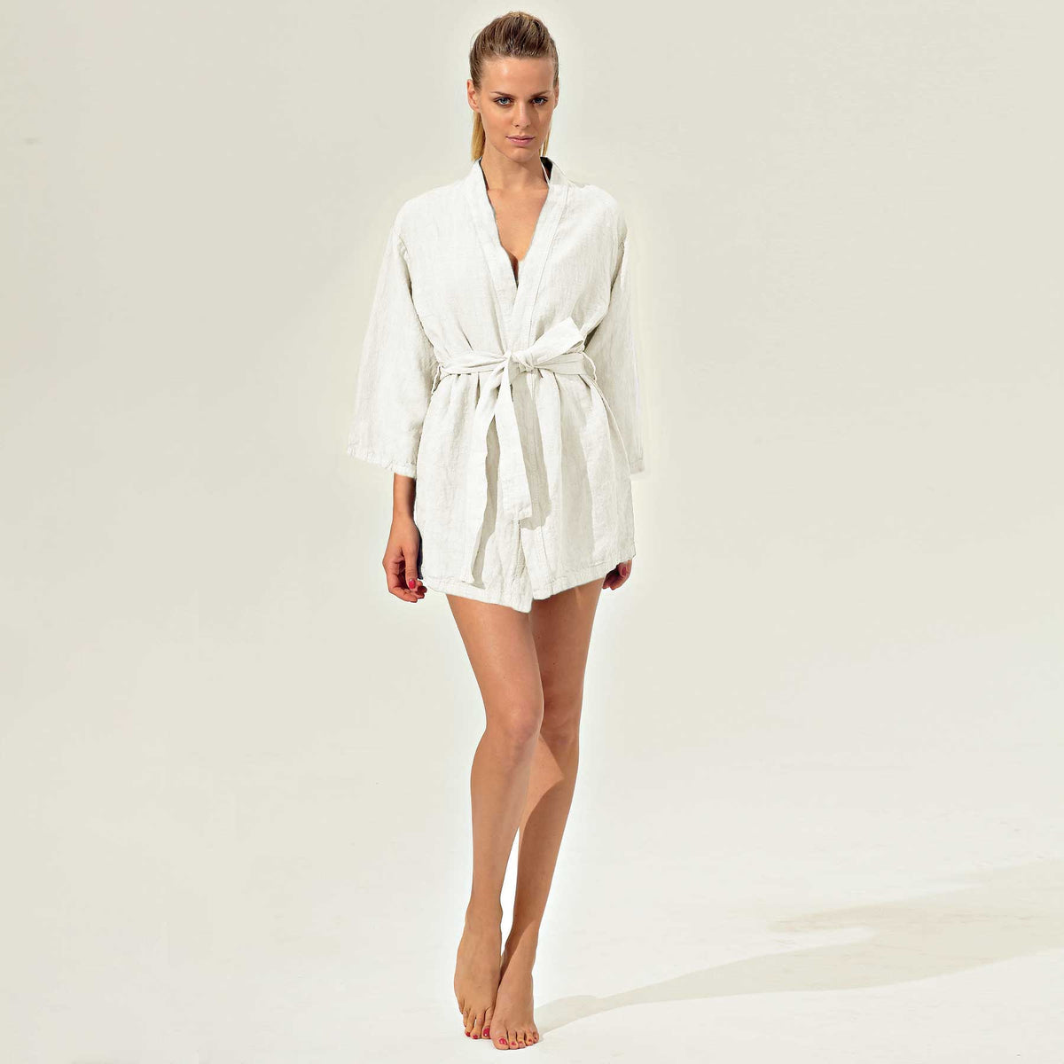 Short unisex linen kimono