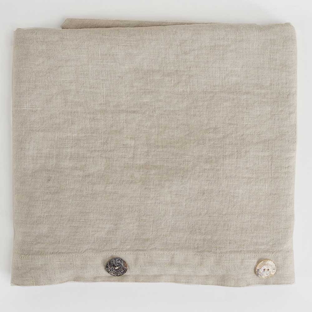 Modular modular tablecloth with buttons and buttonholes