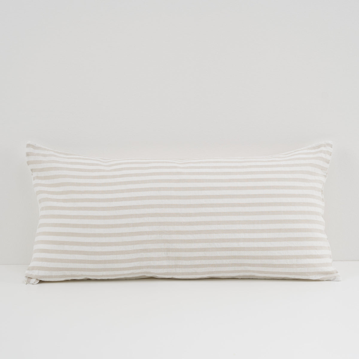 Linee reversible rectangular furnishing pillowcase