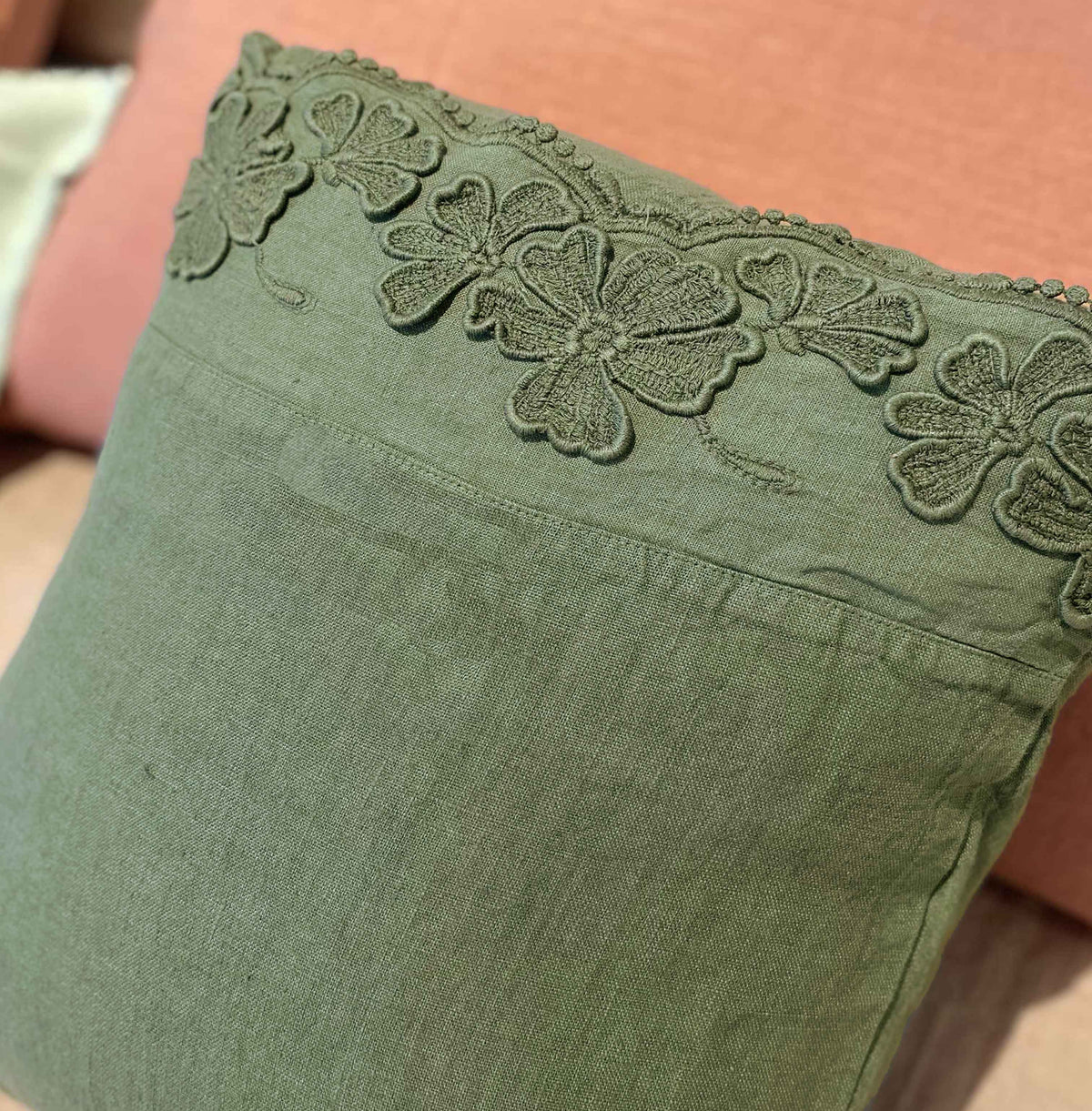 Pillowcase with Petals embroidery * while stocks last