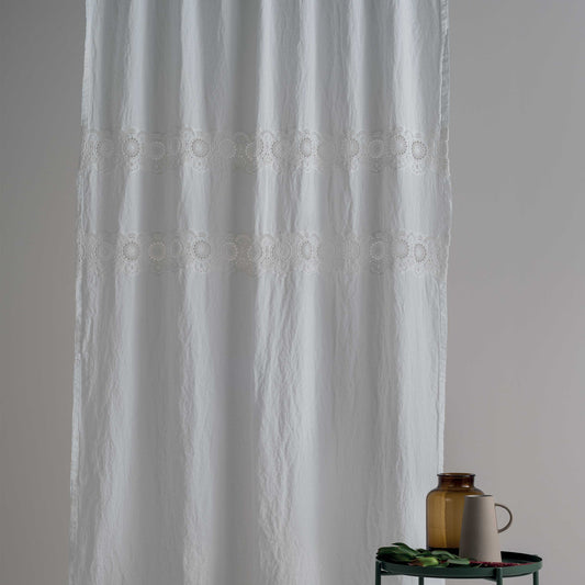 Tenda con montatura laccetti ricamo Rosone