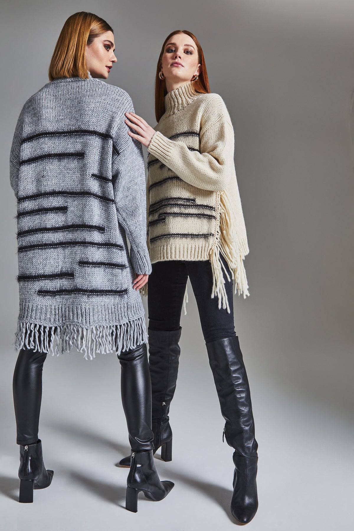 Turtleneck with maxi fringes