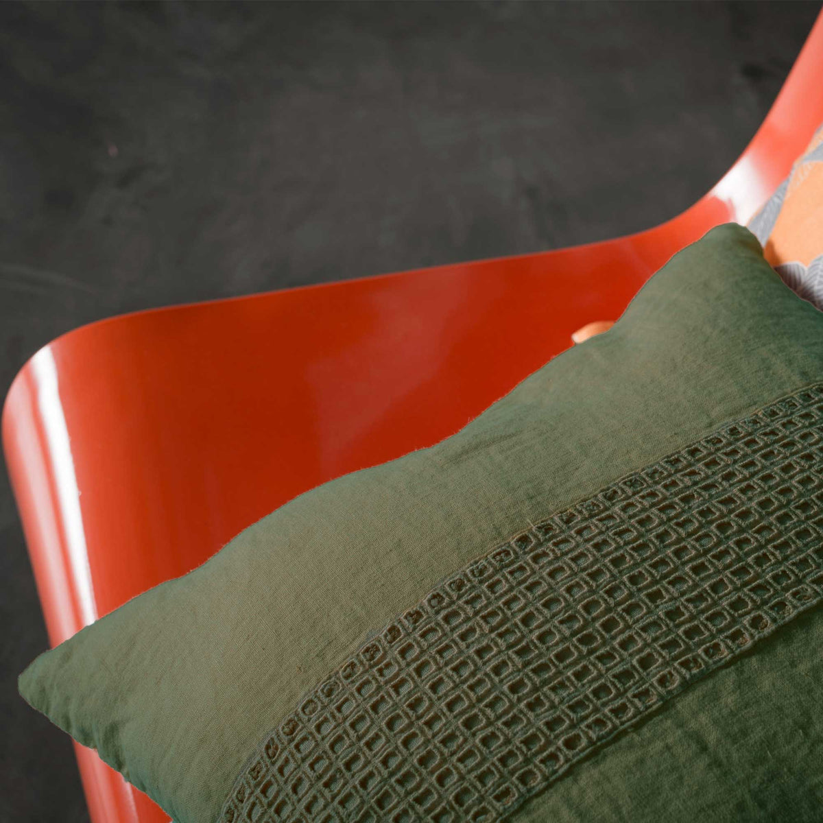 Pillowcase with square embroidery * available while stocks last