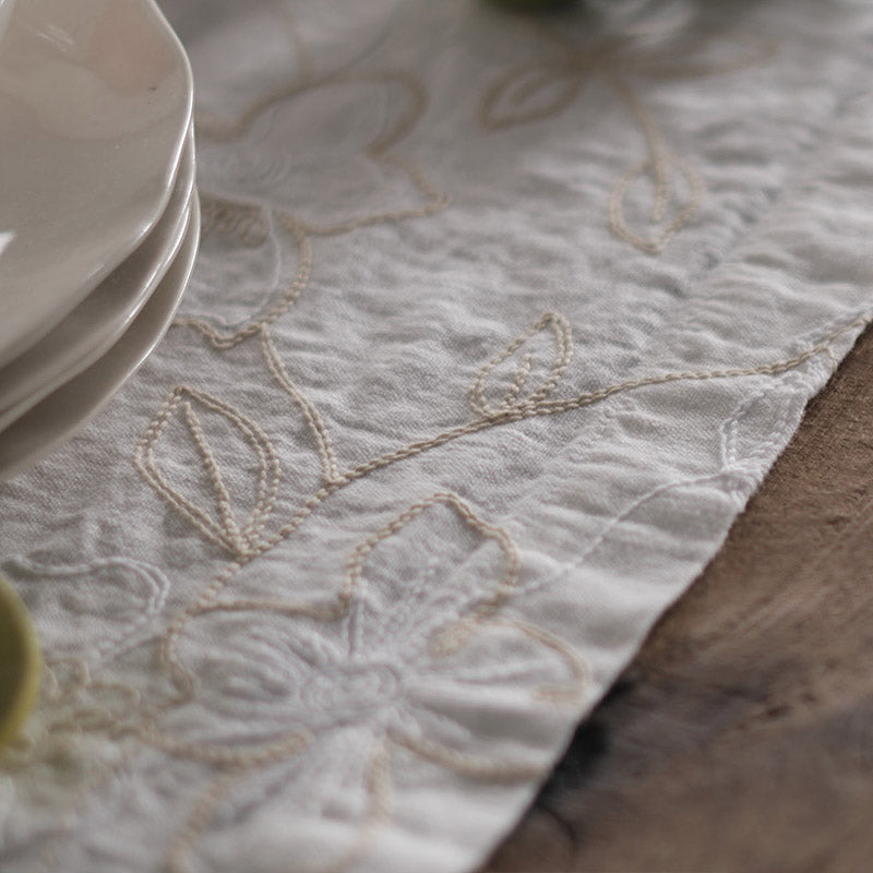 Runner - centerpiece with Narcissus embroidery