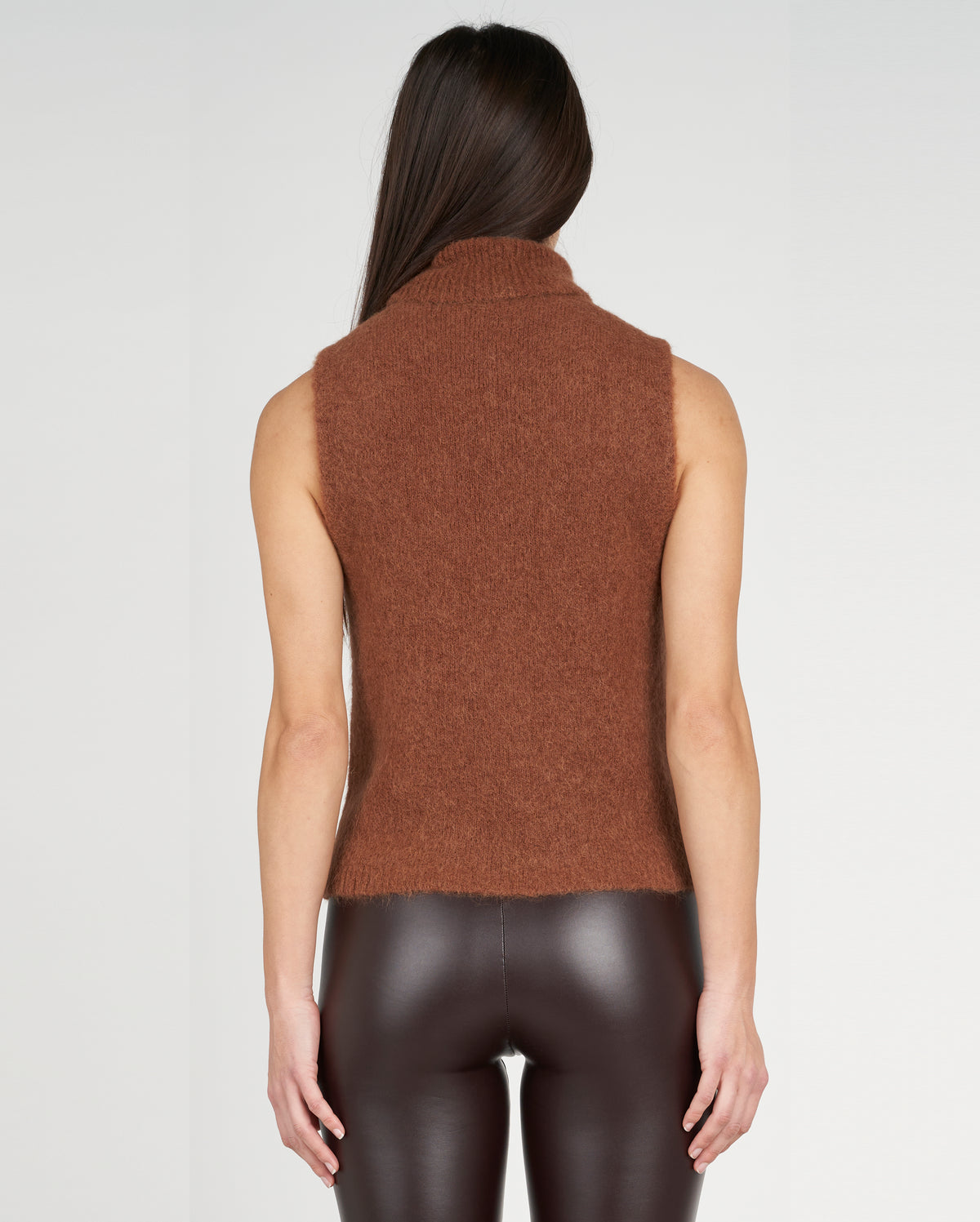 Sleeveless alpaca top