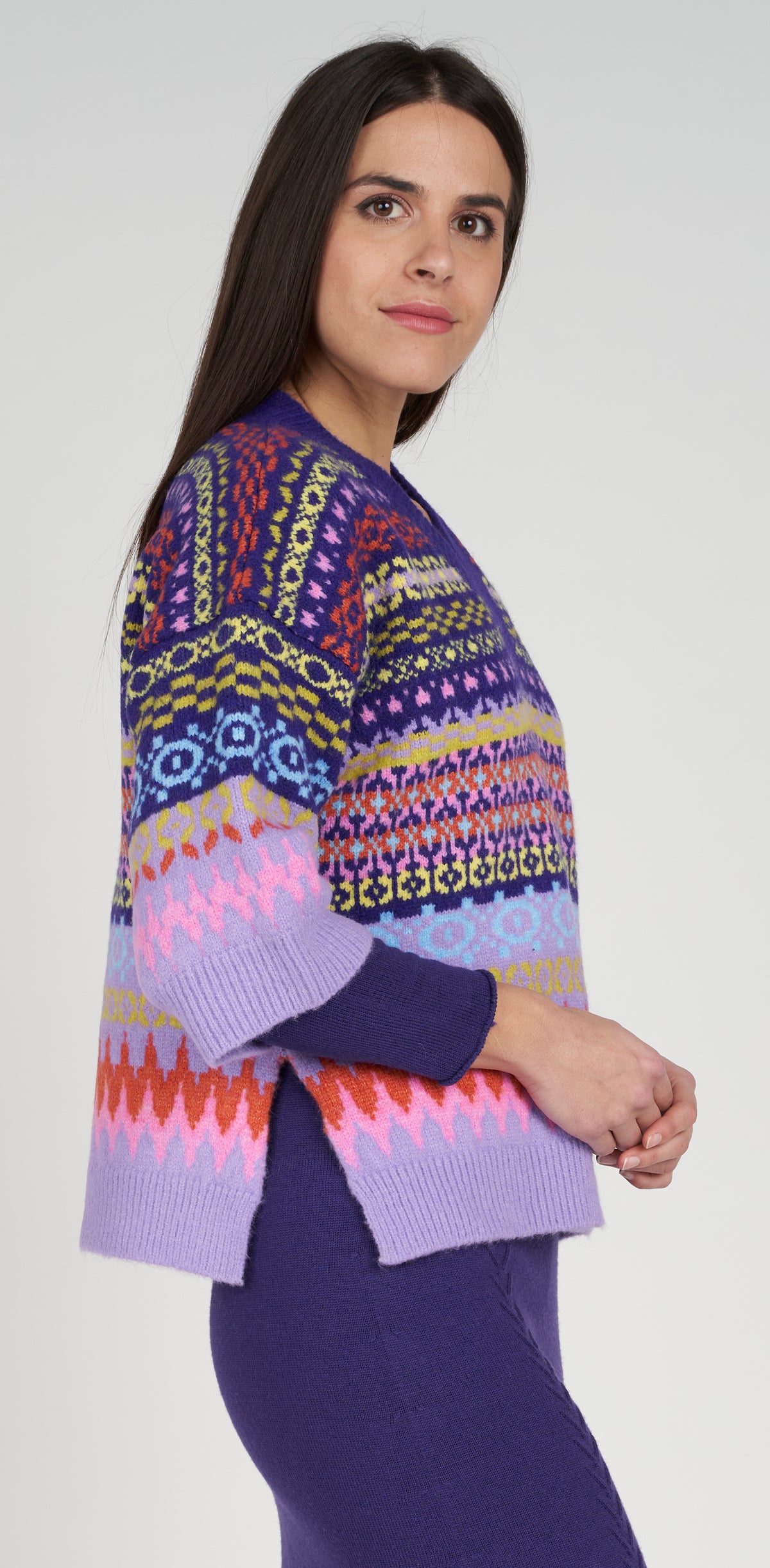 V-neck chevron sweater