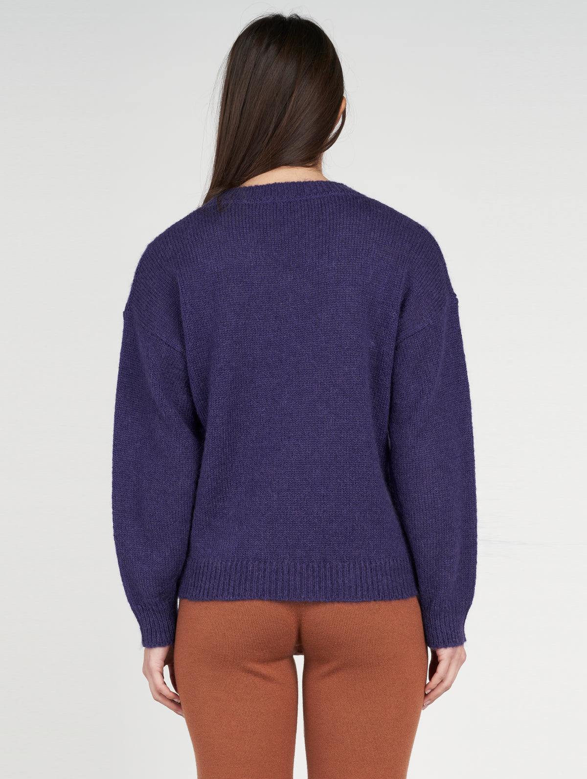 Cable knit V-neck sweater