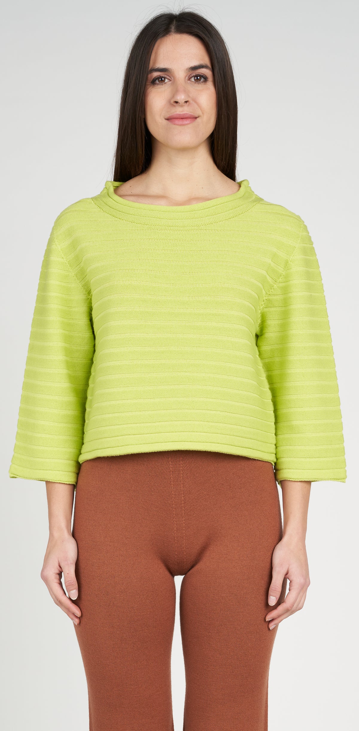Ribbed top with 3/4 sleeves