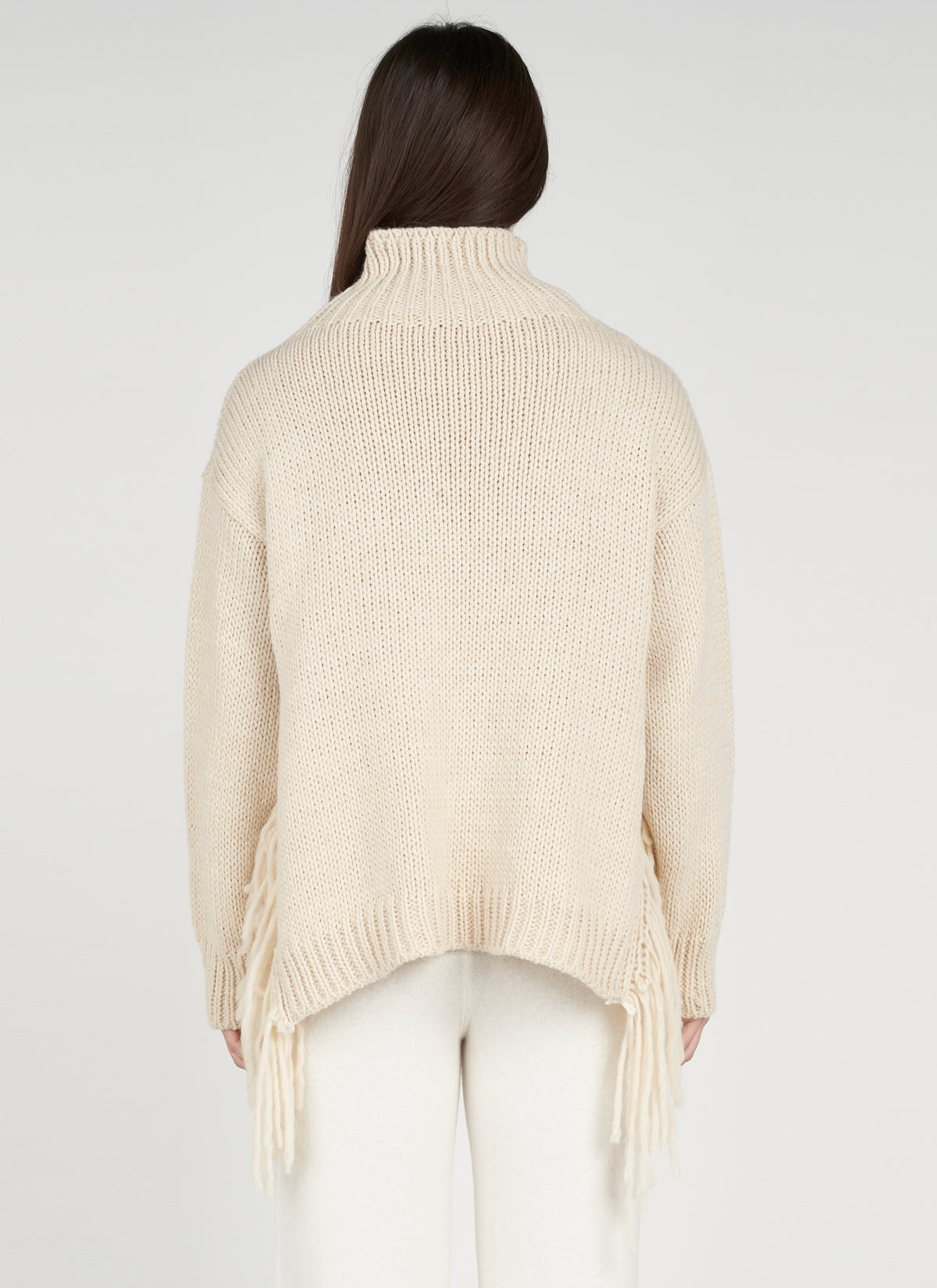 Turtleneck with maxi fringes