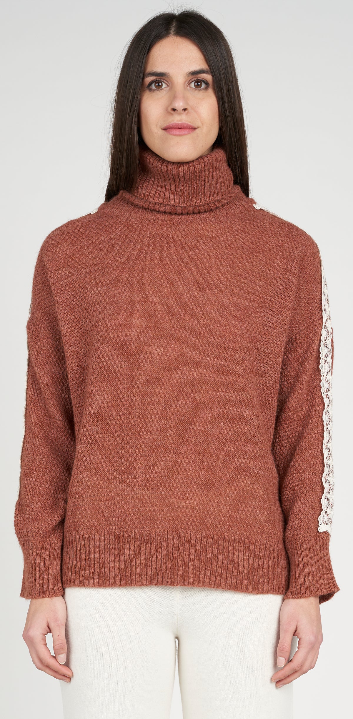 Turtleneck with lace detail sleeves