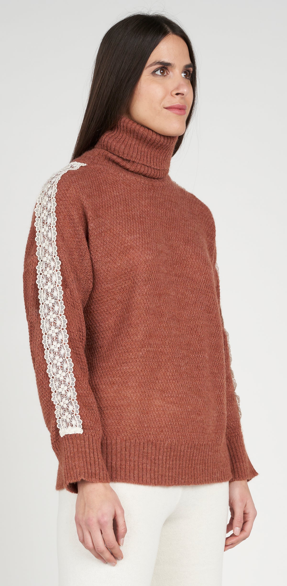 Turtleneck with lace detail sleeves