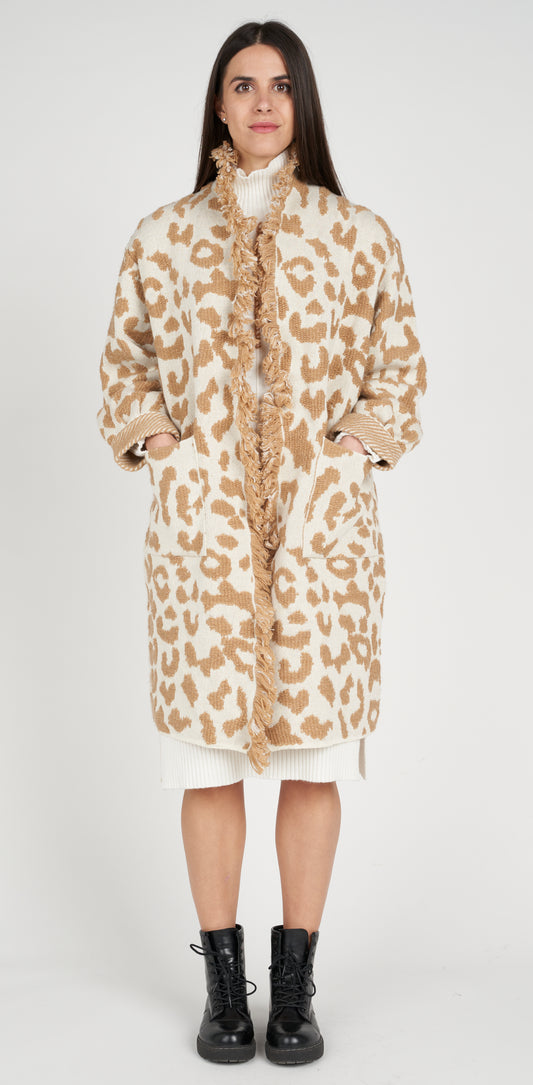 Cappotto animalier con frange