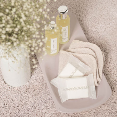 Short pile bathroom rug 50x70 cm