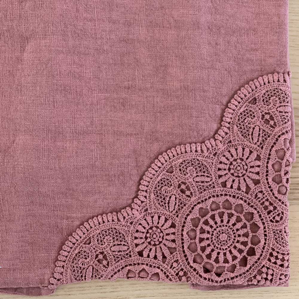 Retractable pillowcase with oblique Rosette embroidery on two sides * while stocks last
